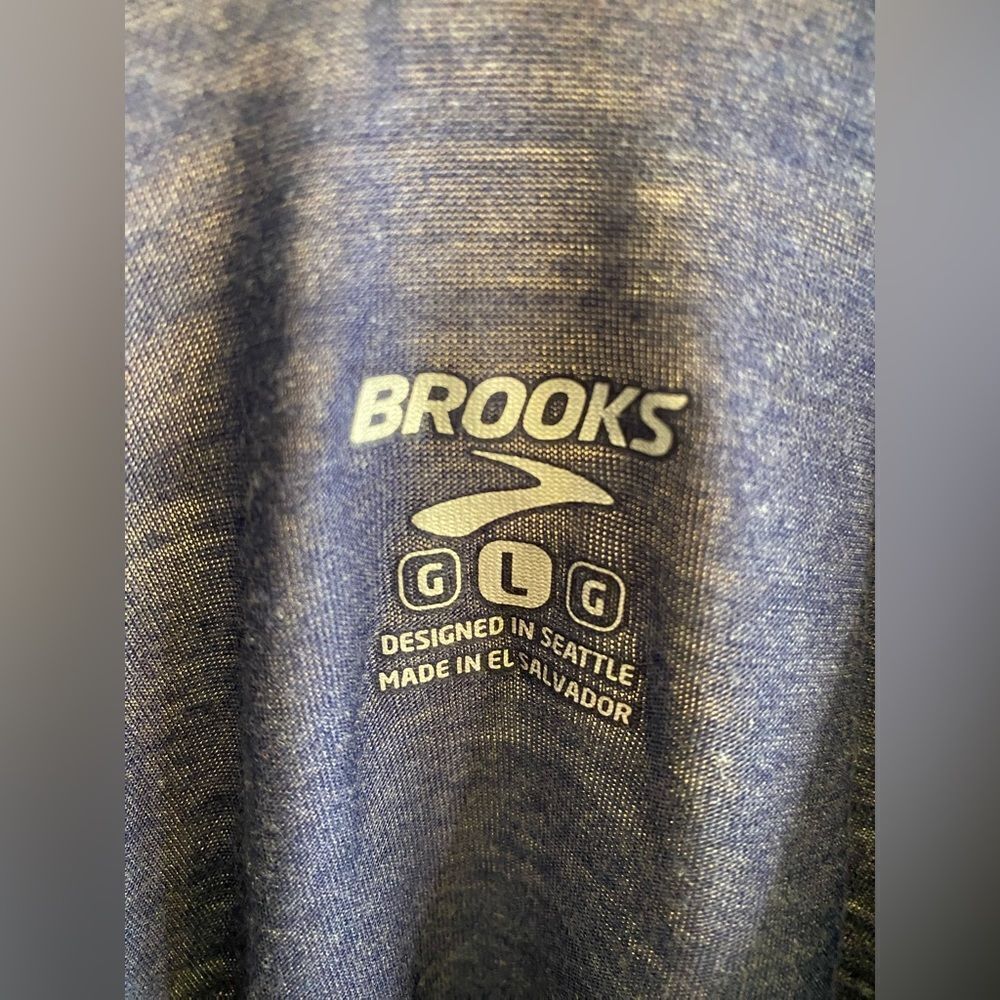 Brooks vneck blouse - Picture 2 of 5